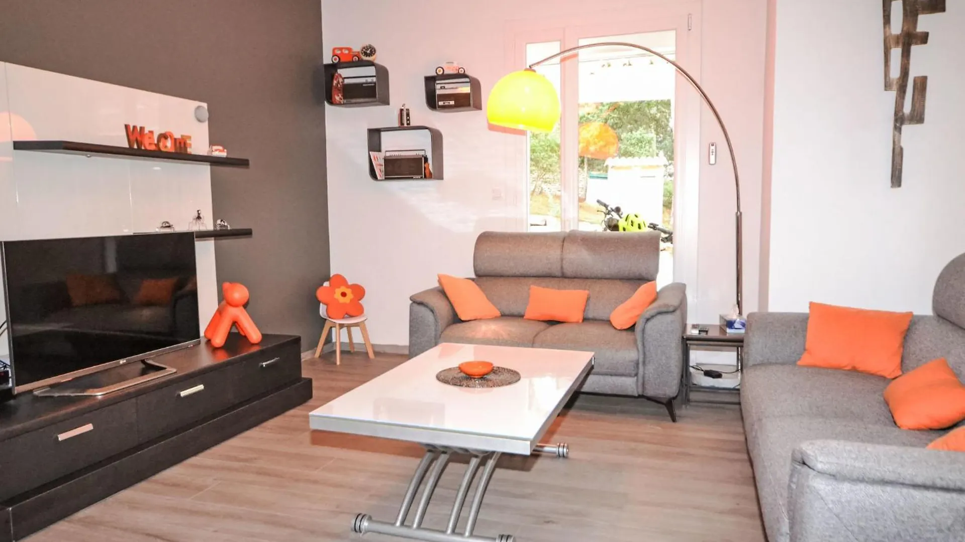 Holiday Home Luberon Vidauque - Cvn140 By Interhome Cavaillon 0*,  France