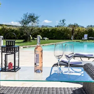 Mas Saint Julien Bed & Breakfast